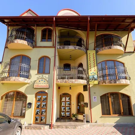 Bed and Breakfast Pensiunea Normandia 3*