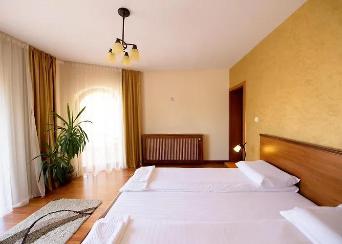 Pensiunea Normandia Bed & Breakfast